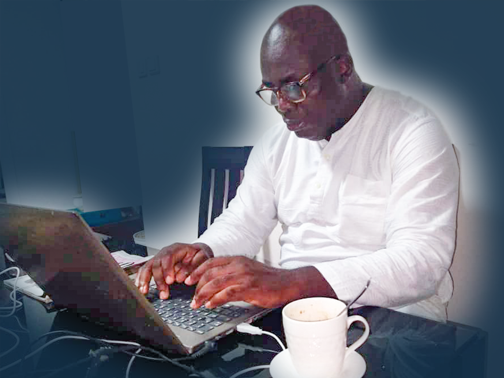 Rédiger une stratégie de communication.