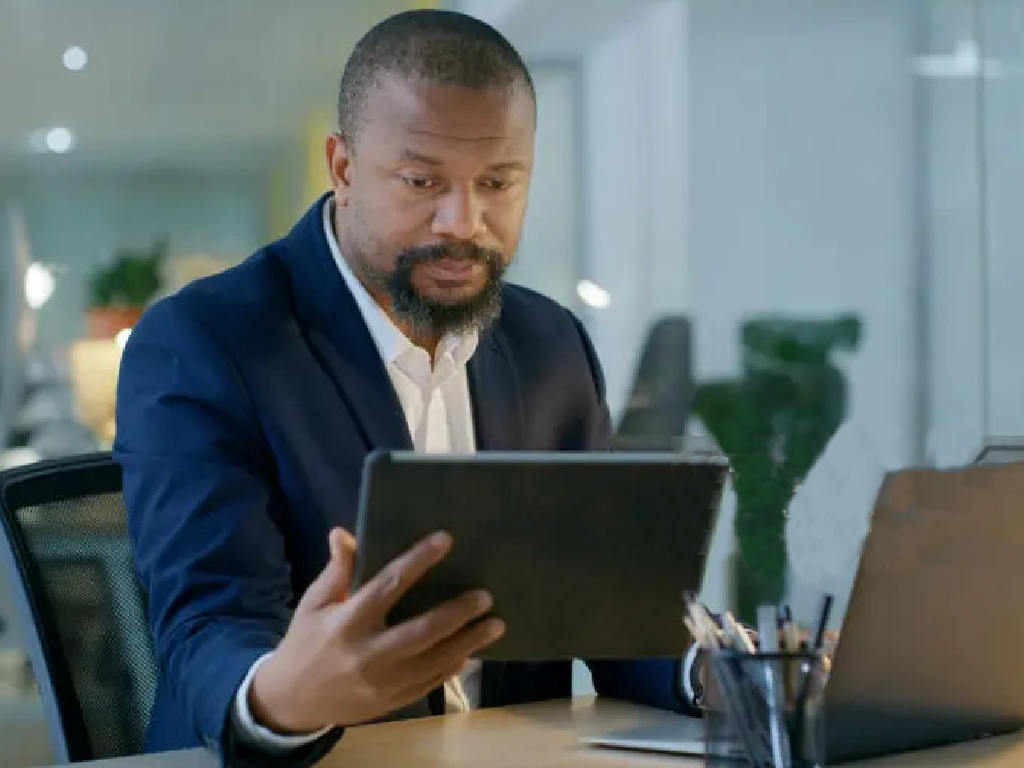 Communication et gouvernance en Afrique.